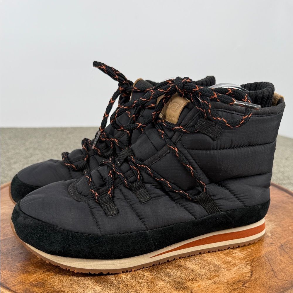 Teva Boots Wm 6 Ember Lace Black Quilted Slipper Winter Booties Snow Lace Up